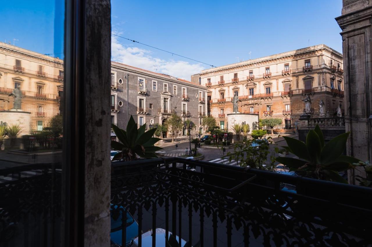 Chebedda B&B Catania Bagian luar foto